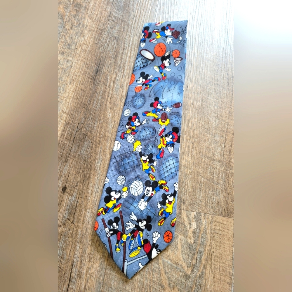 MICKEY UNLIMITED DISNEY**Vintage** Sports Tie